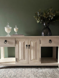 SIDEBOARD