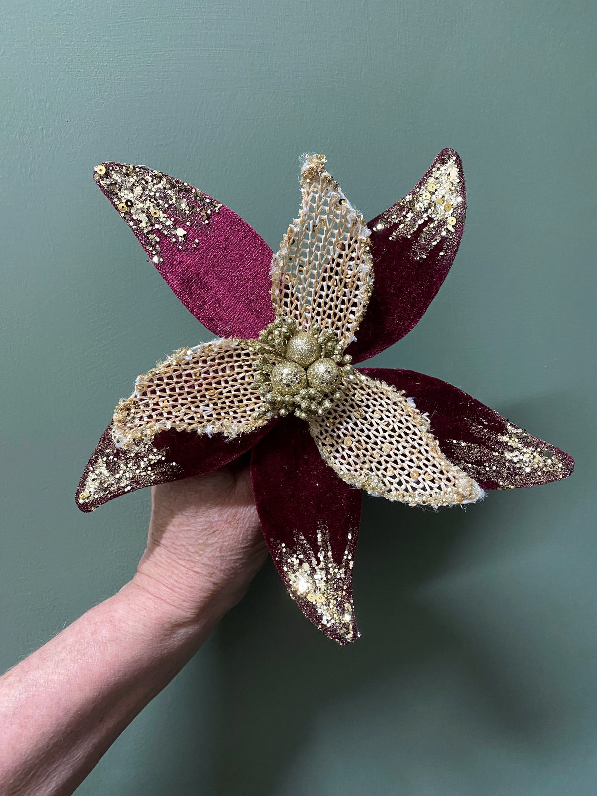 BURGANDY VELVET/GOLD ENCRUSTED POINSETTIA CLIP