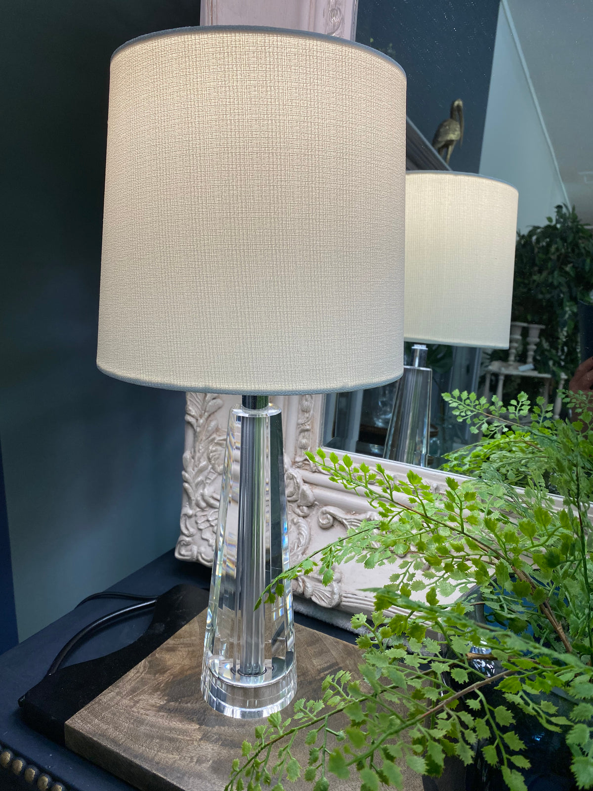 EVIE TABLE LAMP